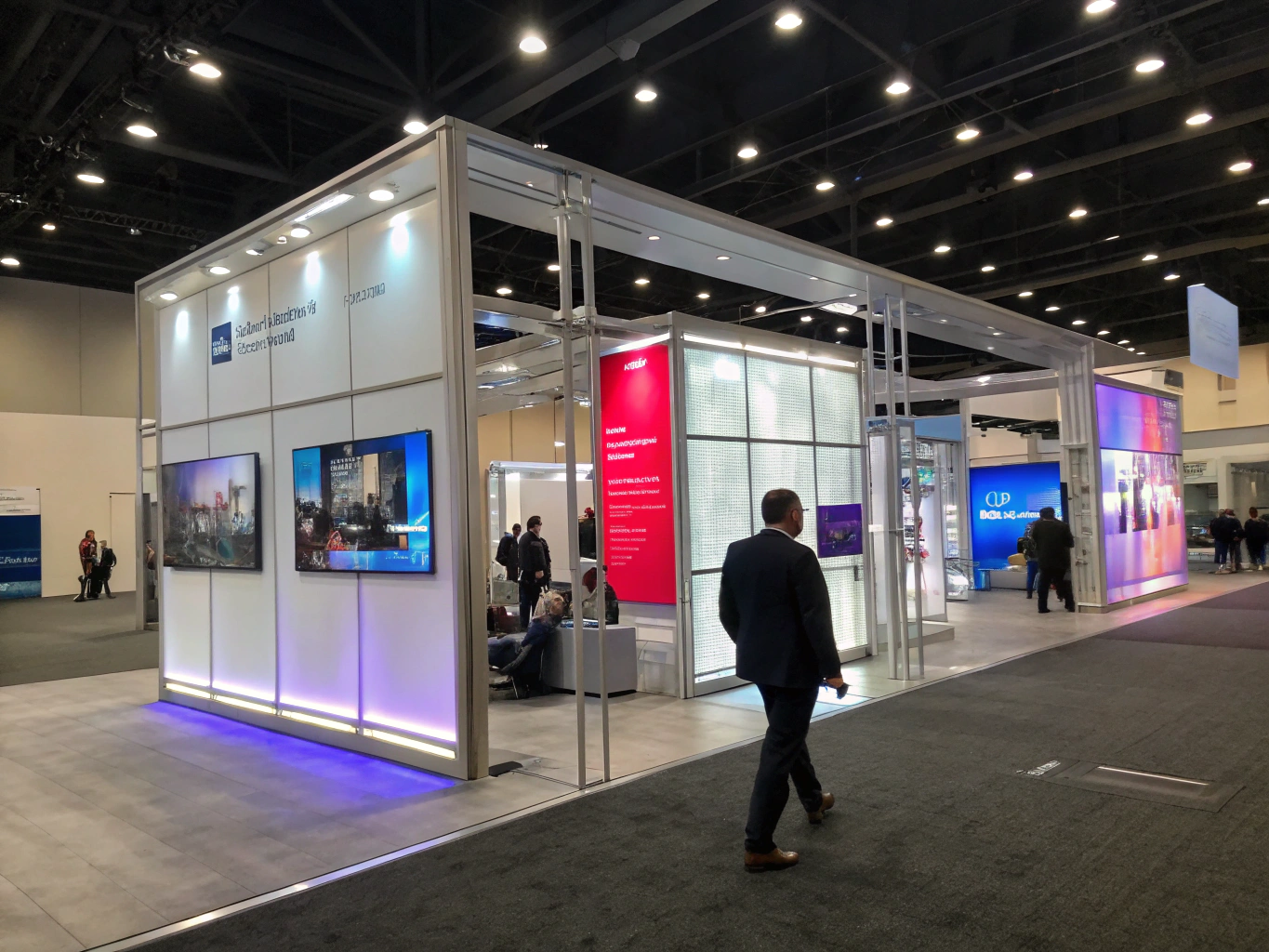 Innovative Tech for 20×20 Trade Show Booths in 2024